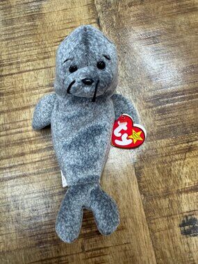 Ty Beanie Baby - Slippery the Seal **Tag errors and hologram tush tag